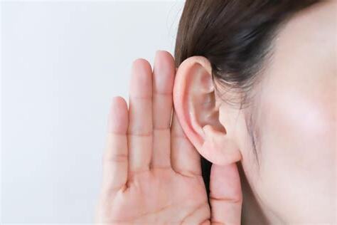 右 耳 耳鳴 代表 什麼